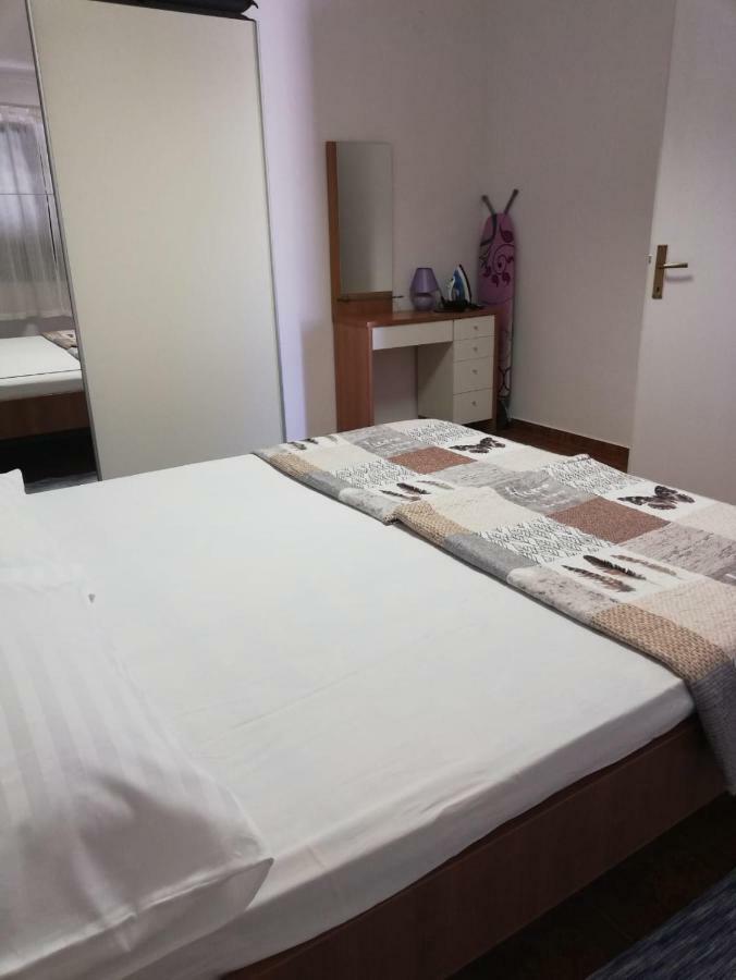 Apartment Majstorovic *